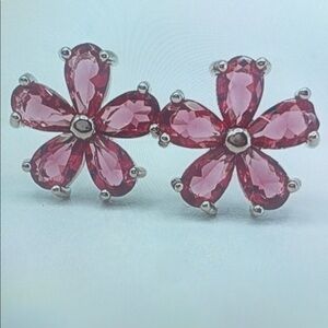 Elegant Red Flower Earrings